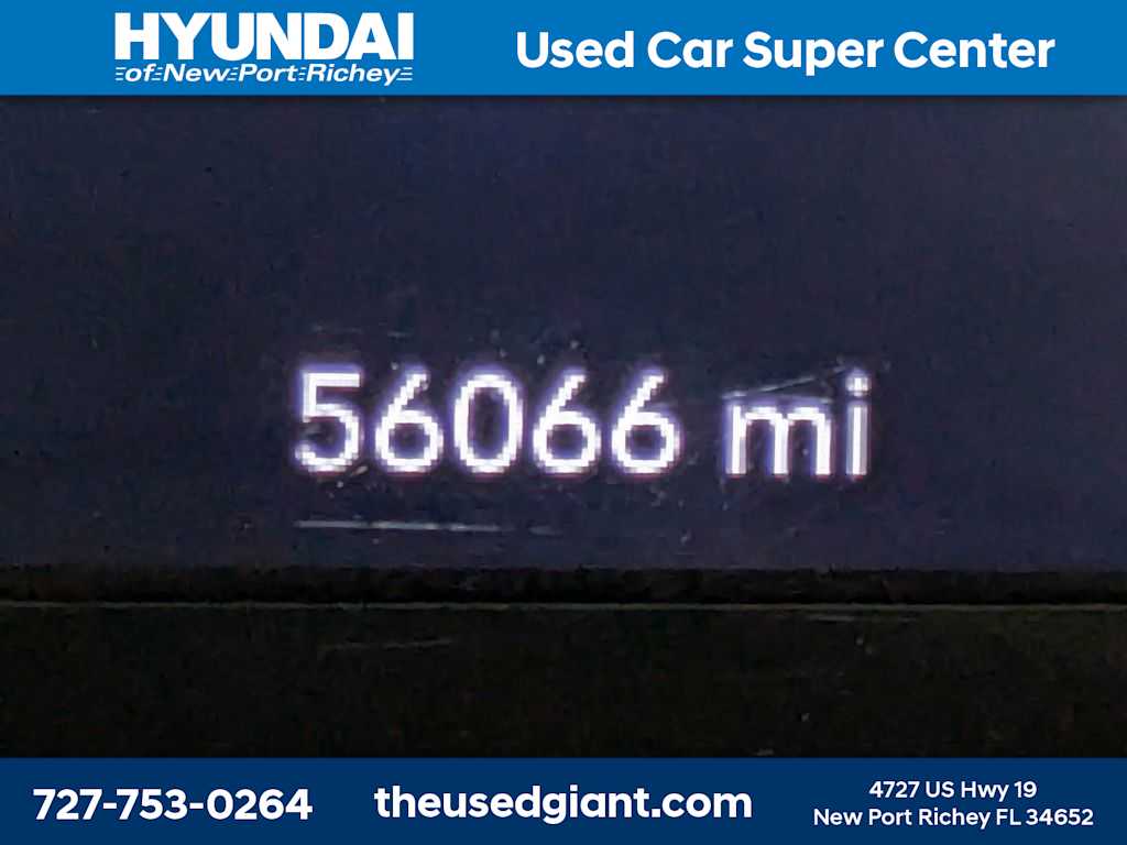 Thumbnail: 2022 Jeep Wrangler - 36