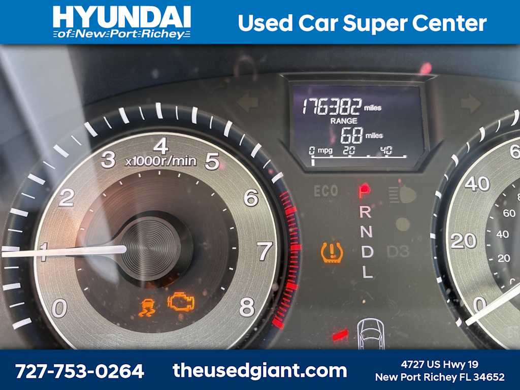 Thumbnail: 2012 Honda Odyssey - 8