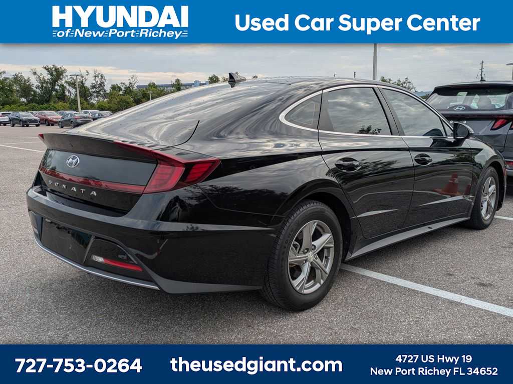 Thumbnail: 2023 Hyundai Sonata - 2