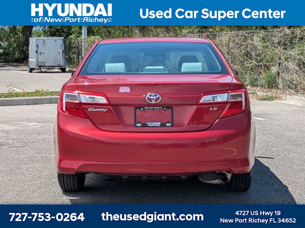 Thumbnail: 2012 Toyota Camry - 4