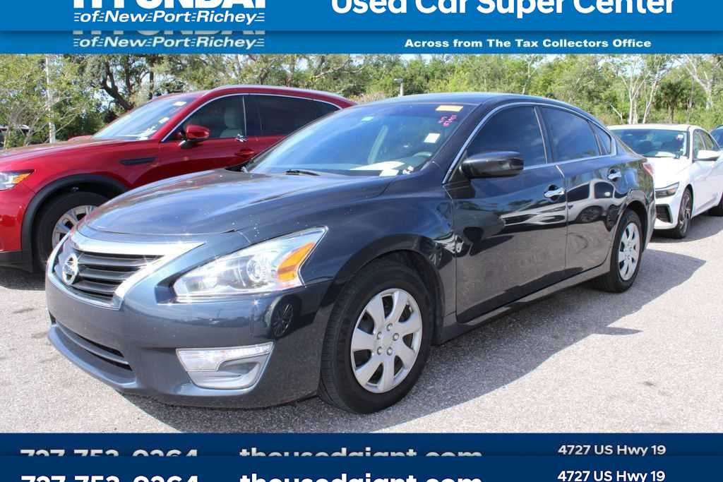 2013 Nissan Altima 2.5 -
                  New Port Richey, FL