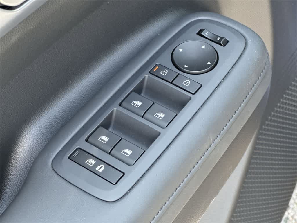 Thumbnail: 2025 Hyundai Santa Fe - 18