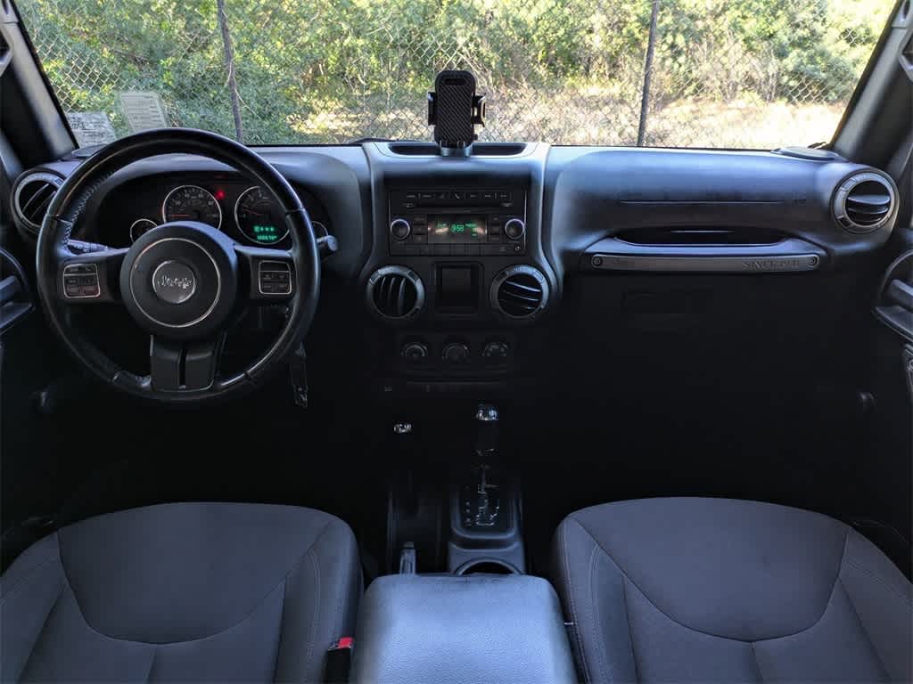 Thumbnail: 2017 Jeep Wrangler - 17