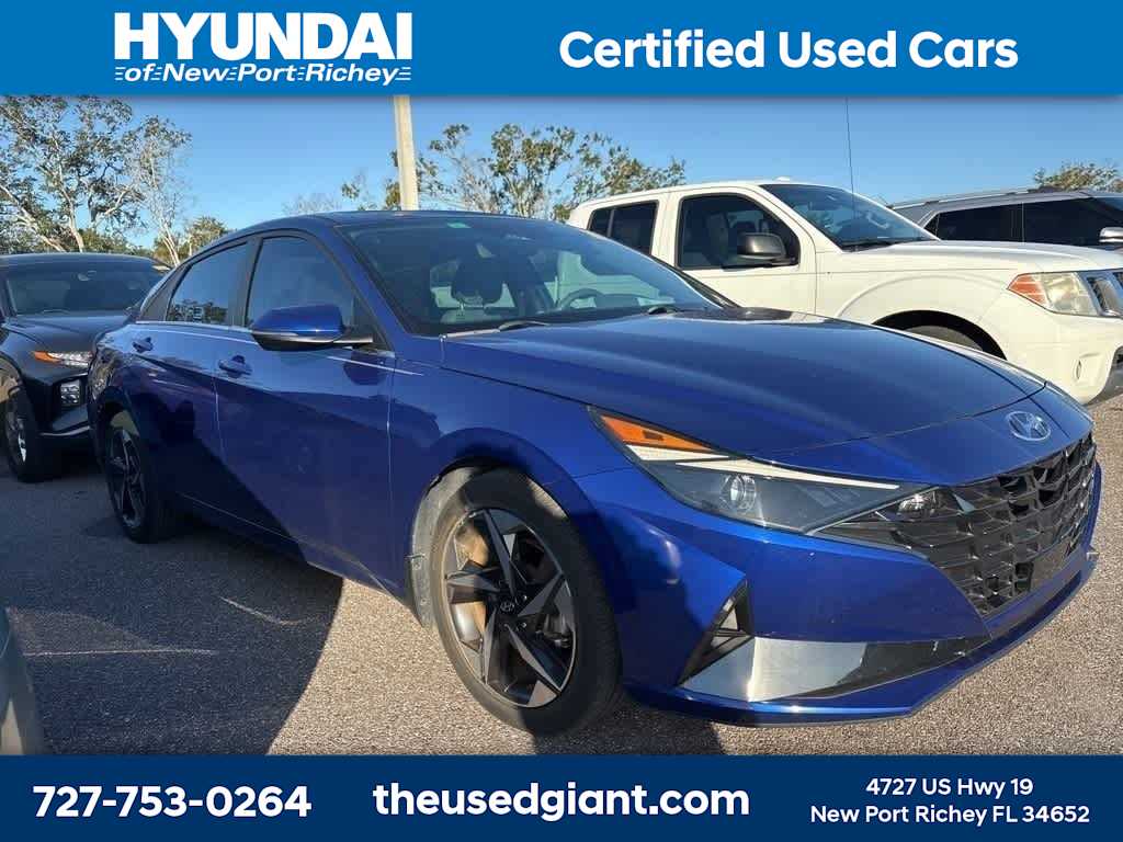 Thumbnail: 2022 Hyundai Elantra - 4