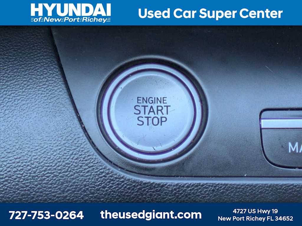 Thumbnail: 2023 Hyundai Elantra - 32
