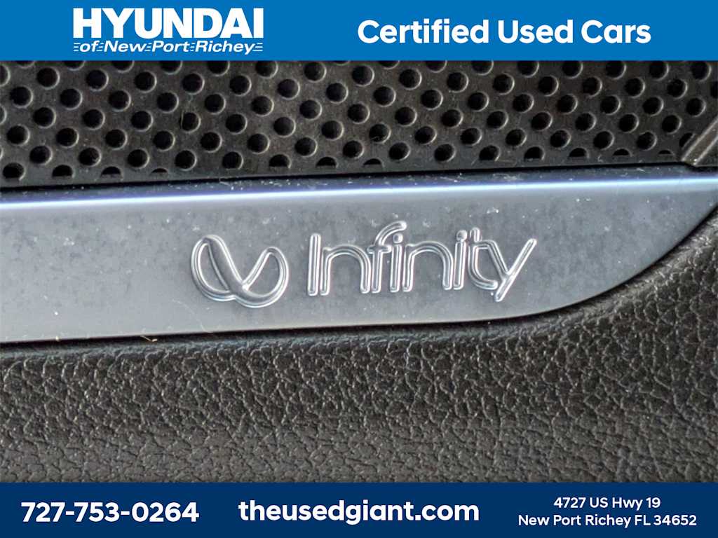 Thumbnail: 2020 Hyundai Santa Fe - 30