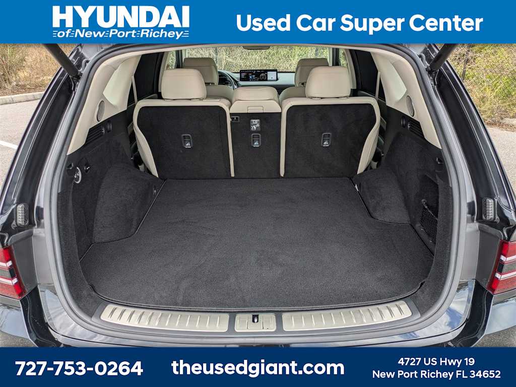 Thumbnail: 2021 Genesis GV80 - 12