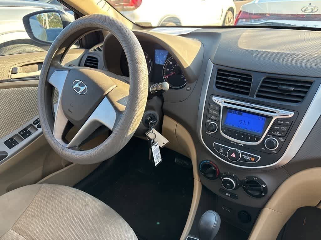 Thumbnail: 2013 Hyundai Accent - 6