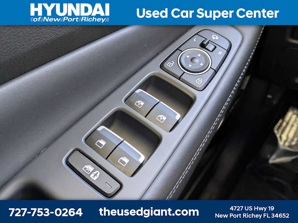 Thumbnail: 2023 Hyundai Santa Fe - 37