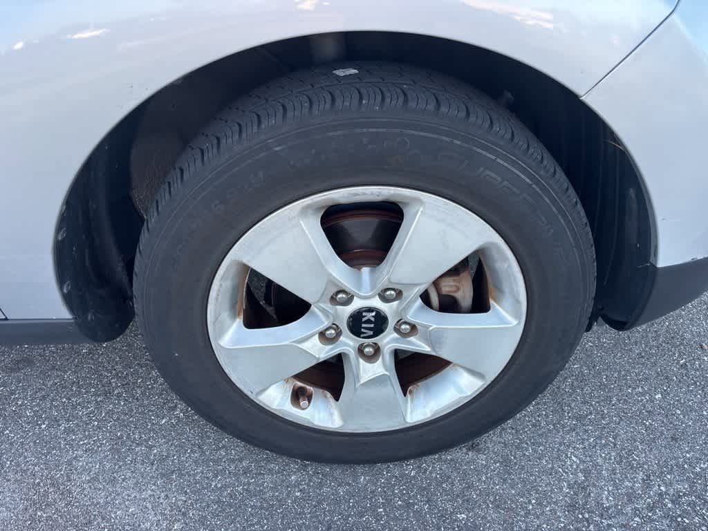 Thumbnail: 2017 Kia Soul - 5