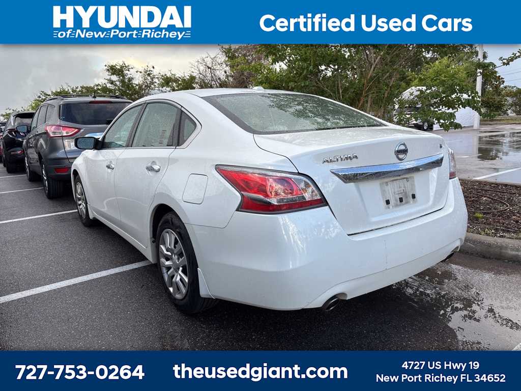 2015 Nissan Altima S 2