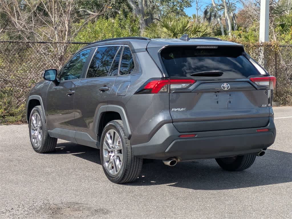 Thumbnail: 2022 Toyota RAV4 - 3