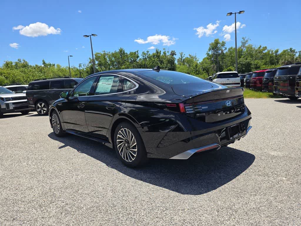 Thumbnail: 2026 Hyundai Sonata - 4