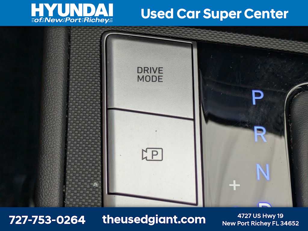 Thumbnail: 2023 Hyundai Elantra - 21