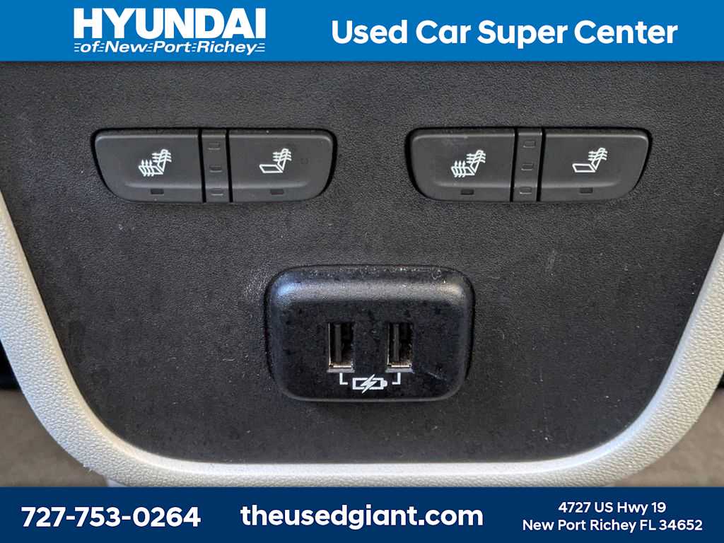 Thumbnail: 2018 GMC Terrain - 17