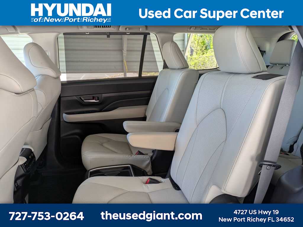 Thumbnail: 2024 Toyota Grand Highlander - 20