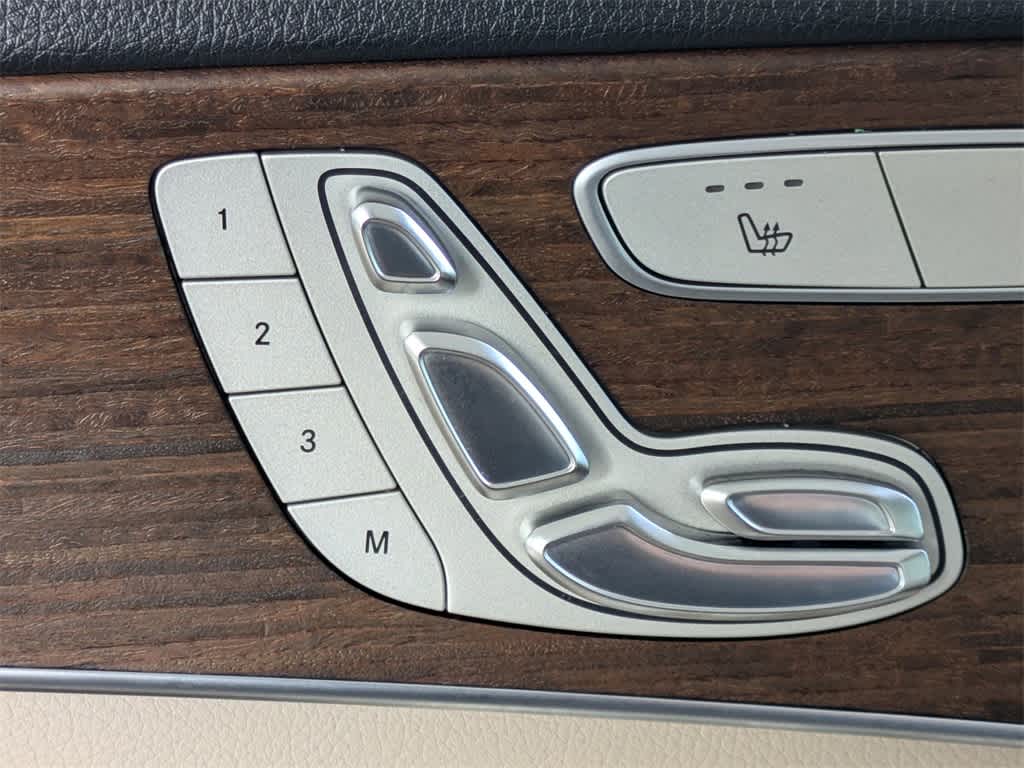 Thumbnail: 2019 Mercedes-Benz C-Class - 22