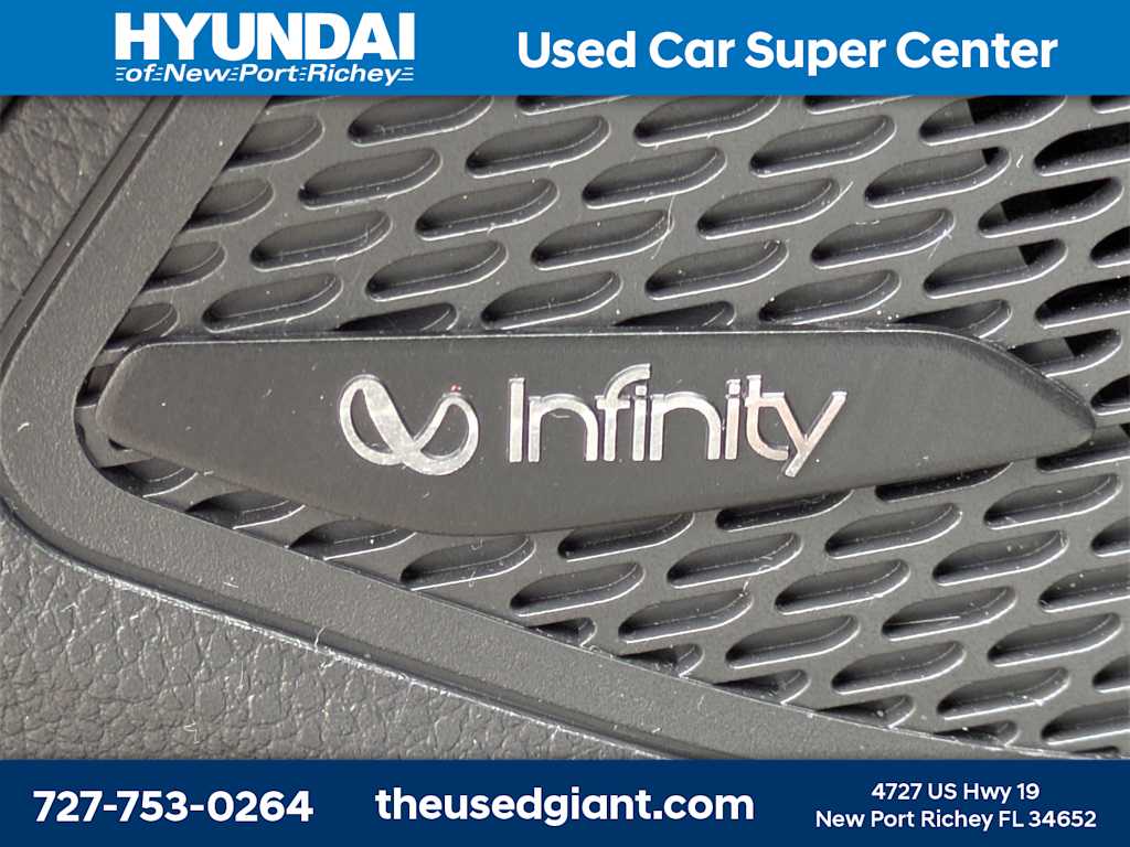 Thumbnail: 2018 Hyundai Santa Fe - 33