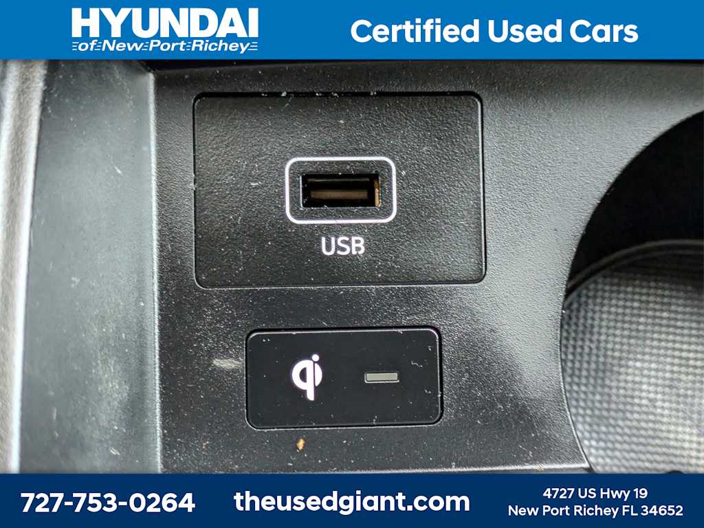 Thumbnail: 2021 Hyundai Santa Fe - 26