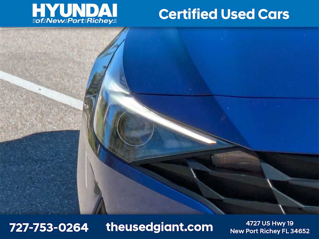 Thumbnail: 2023 Hyundai Elantra - 9