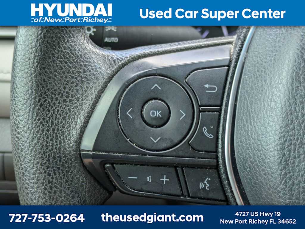 Thumbnail: 2019 Toyota Camry - 26