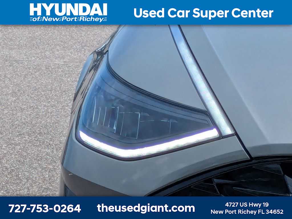 Thumbnail: 2023 Hyundai Sonata - 9