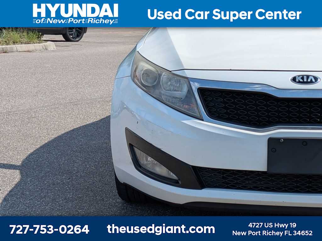 Thumbnail: 2013 Kia Optima - 9