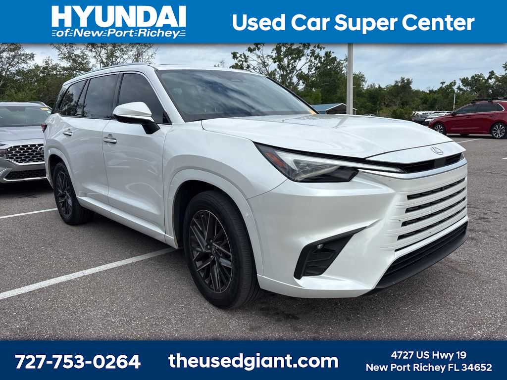 Thumbnail: 2024 Lexus TX - 4