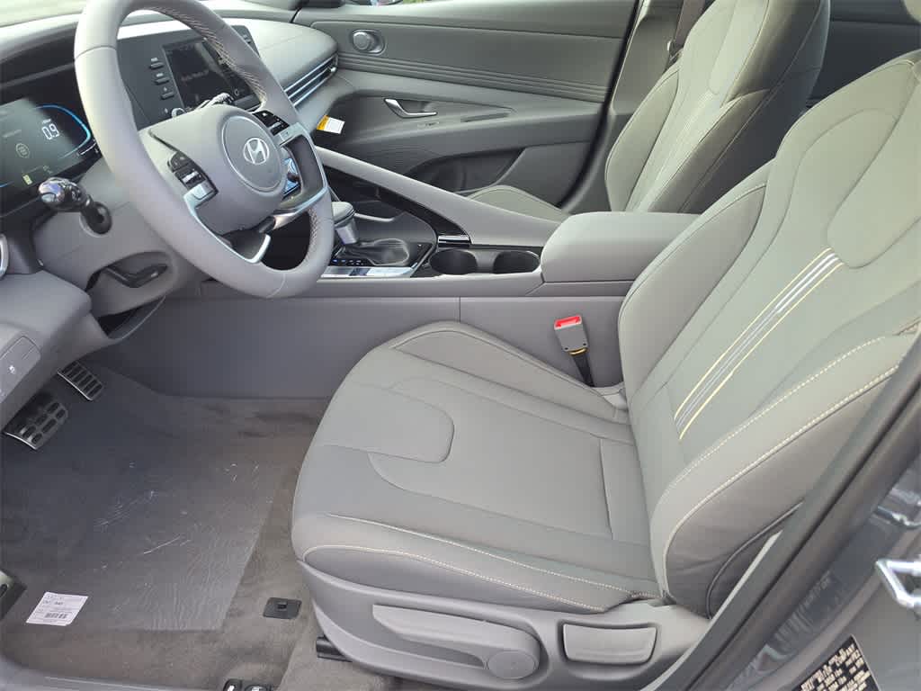 Thumbnail: 2026 Hyundai Elantra - 16