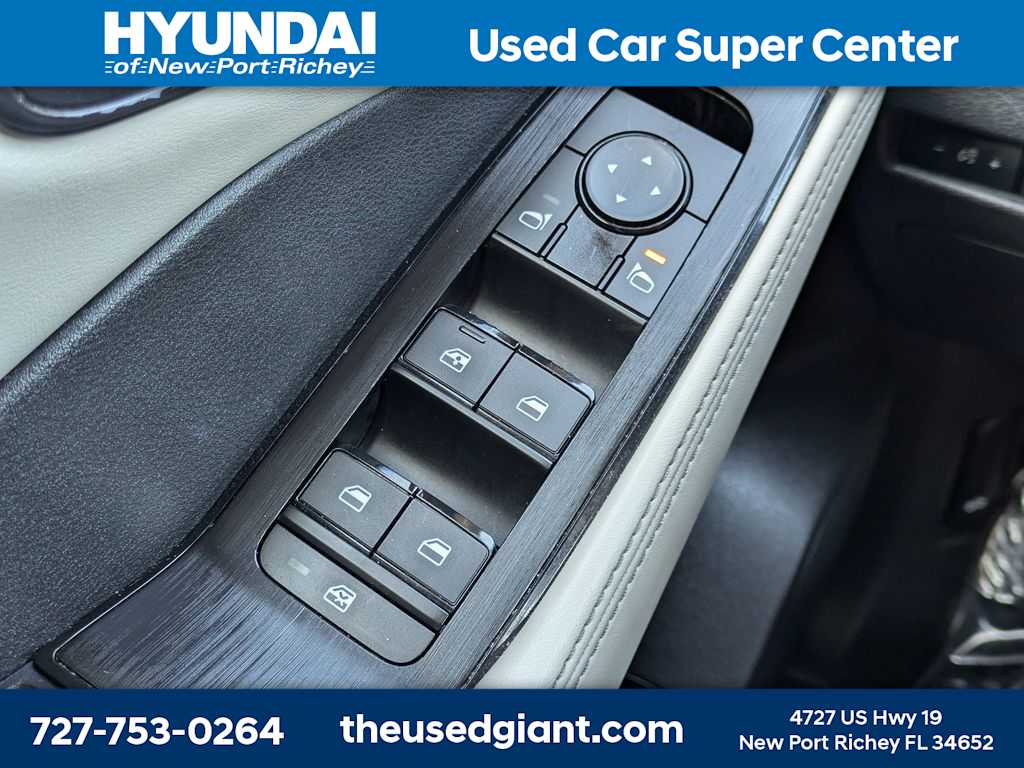 Thumbnail: 2022 Nissan Rogue - 33