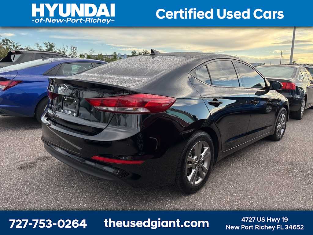 Thumbnail: 2018 Hyundai Elantra - 3