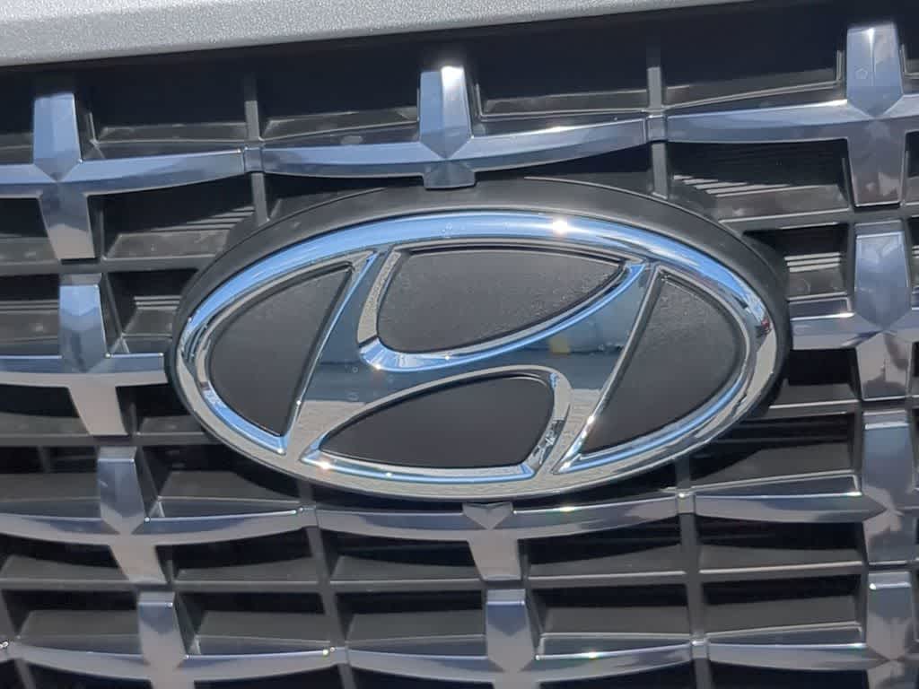 Thumbnail: 2026 Hyundai Venue - 12