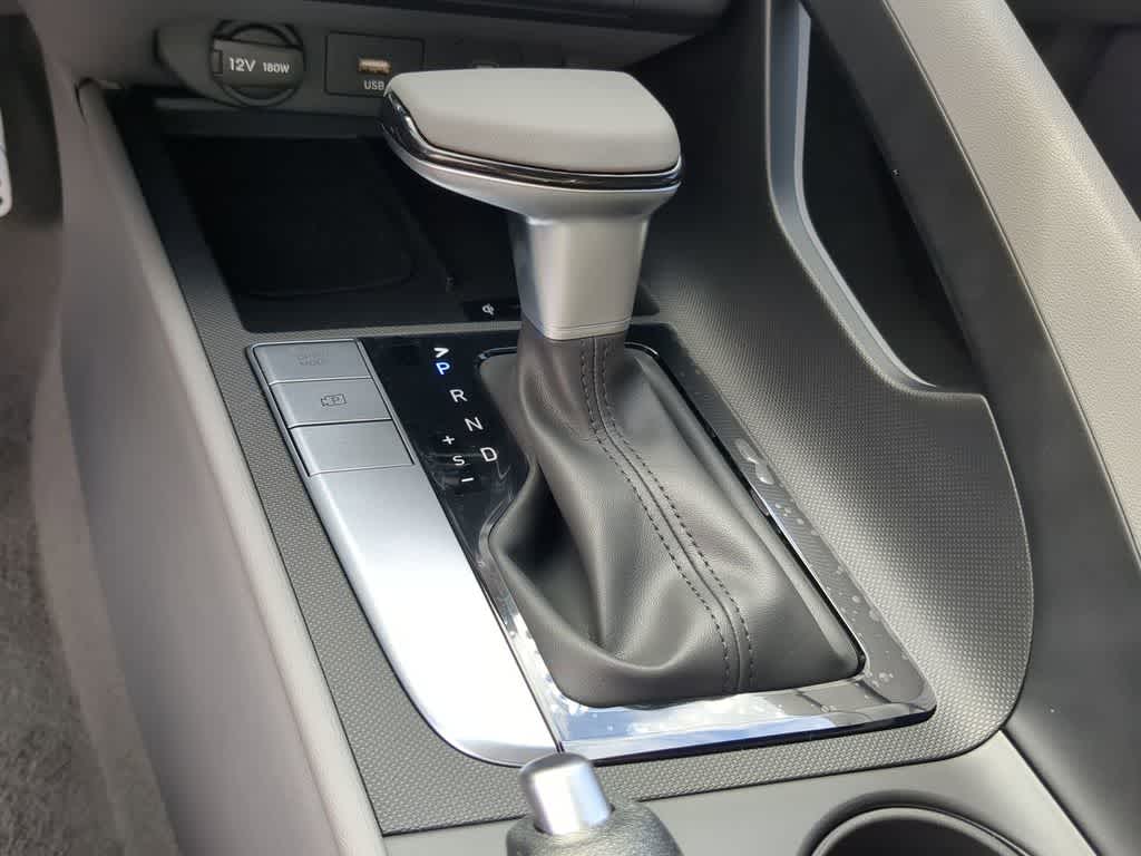 Thumbnail: 2026 Hyundai Elantra - 31