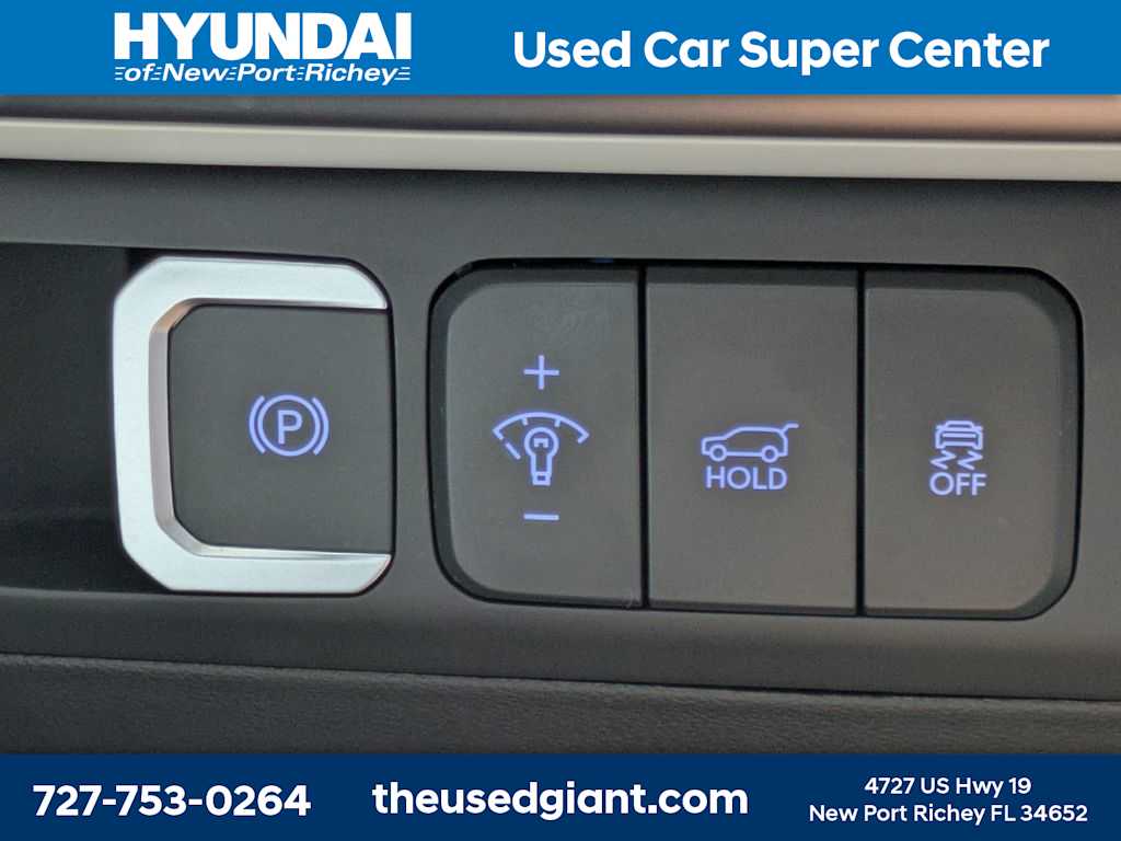 Thumbnail: 2025 Hyundai Santa Fe - 32