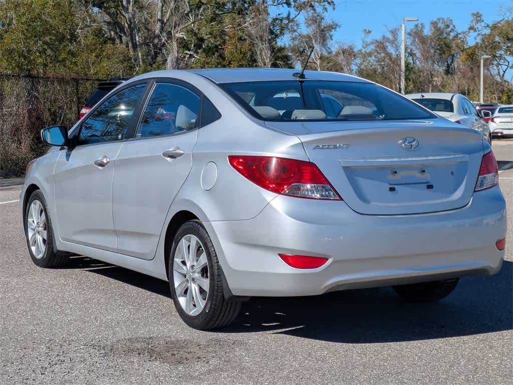 Thumbnail: 2012 Hyundai Accent - 3