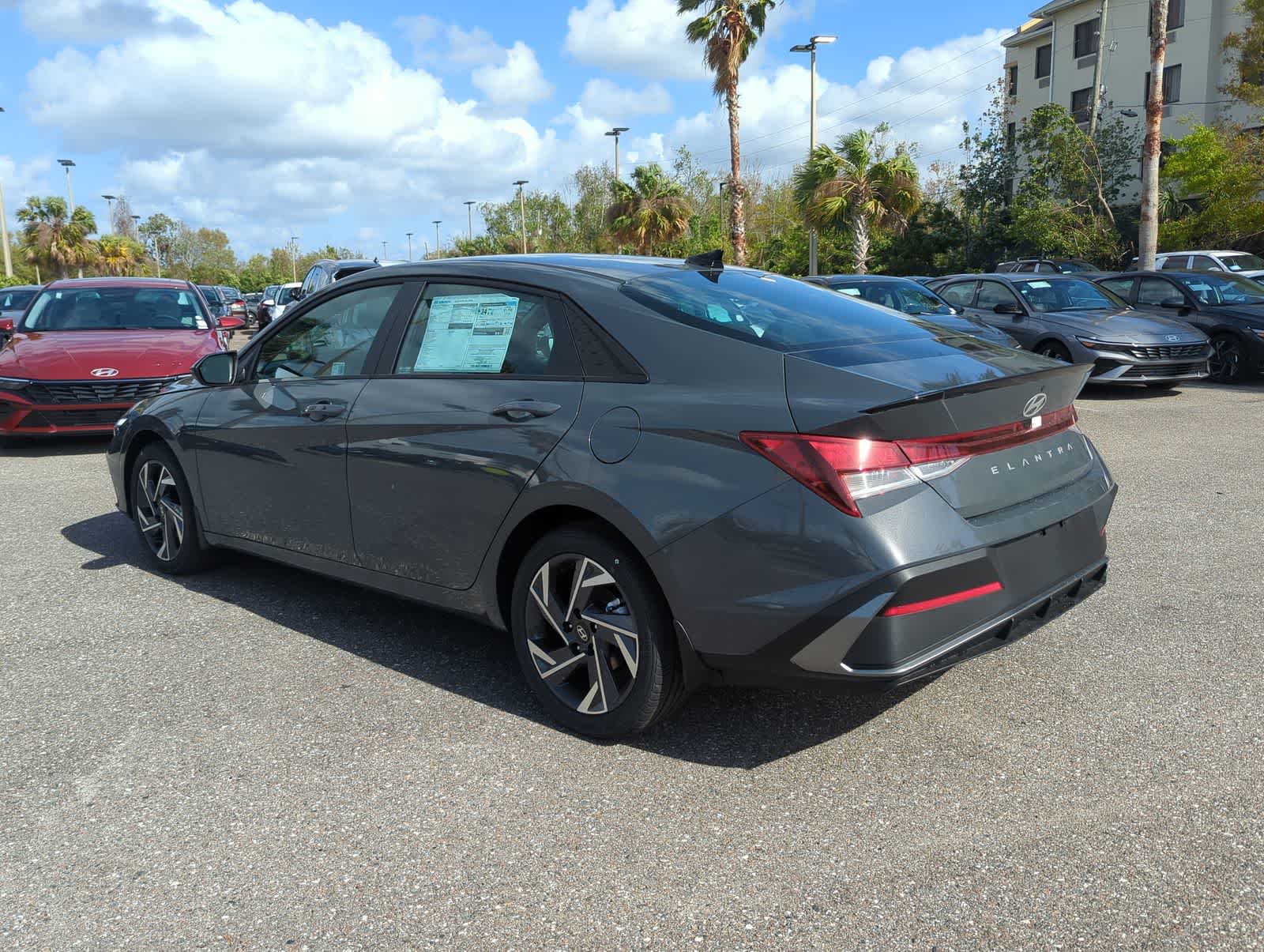 2025 Hyundai Elantra Sport 4