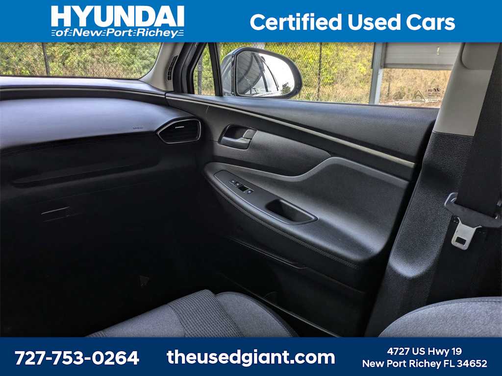 Thumbnail: 2023 Hyundai Santa Fe - 21