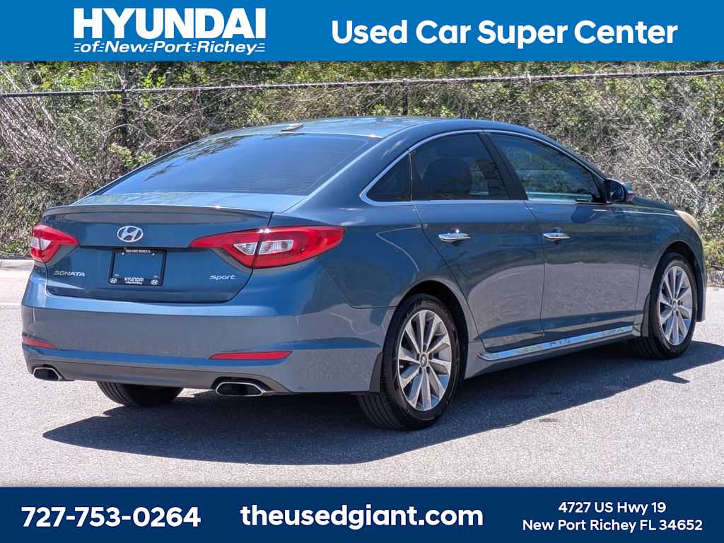 Thumbnail: 2016 Hyundai Sonata - 5