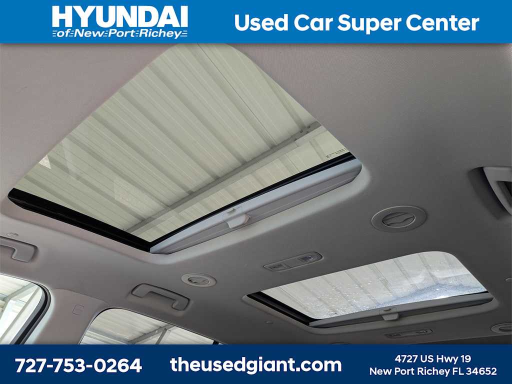 Thumbnail: 2020 Chevrolet Traverse - 27