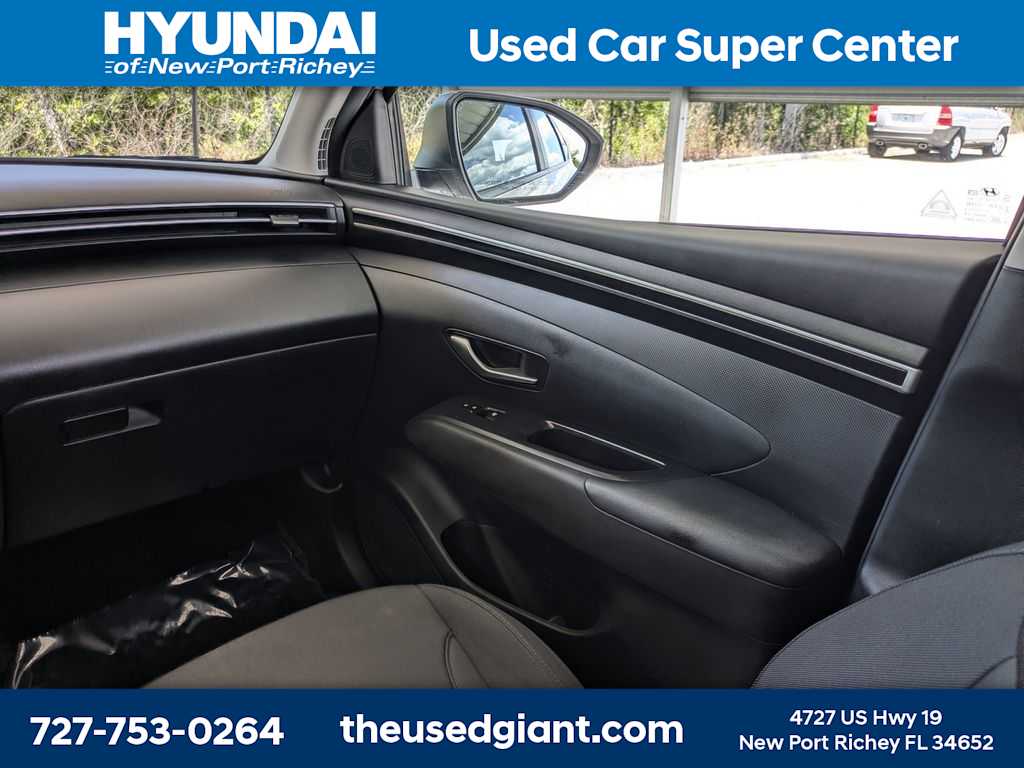Thumbnail: 2023 Hyundai Tucson - 17