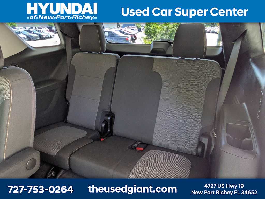 Thumbnail: 2018 Chevrolet Traverse - 16