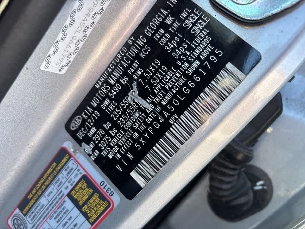 Thumbnail: 2020 Kia Sorento - 3