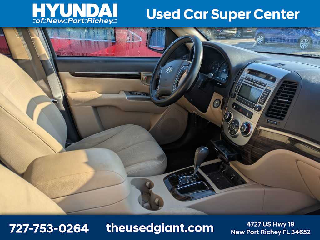 Thumbnail: 2011 Hyundai Santa Fe - 6