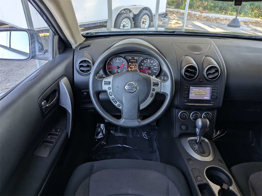 Thumbnail: 2013 Nissan Rogue - 17