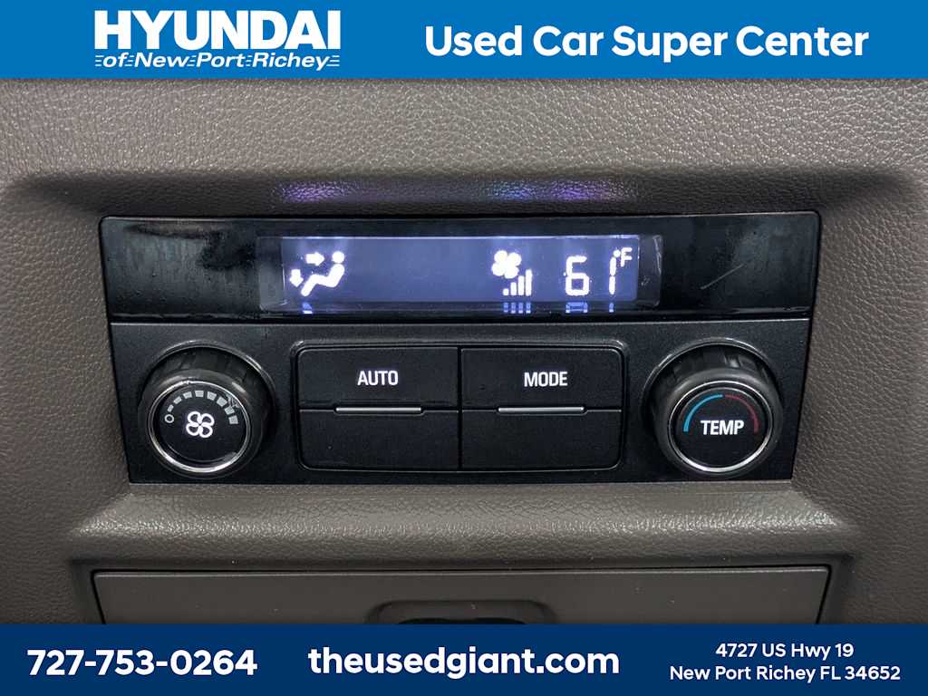 Thumbnail: 2019 Chevrolet Traverse - 19