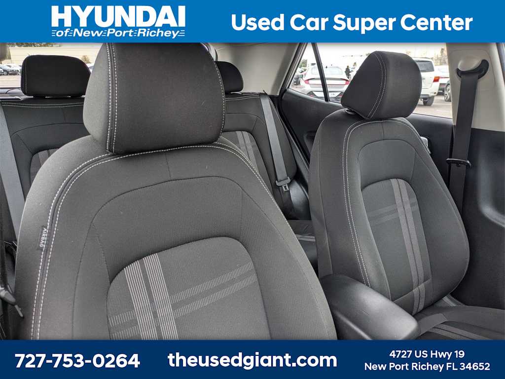 Thumbnail: 2023 Hyundai Venue - 6