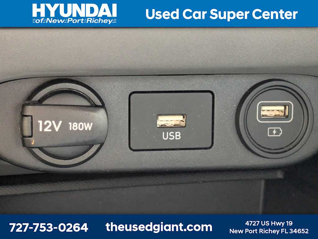 Thumbnail: 2023 Hyundai Elantra - 19