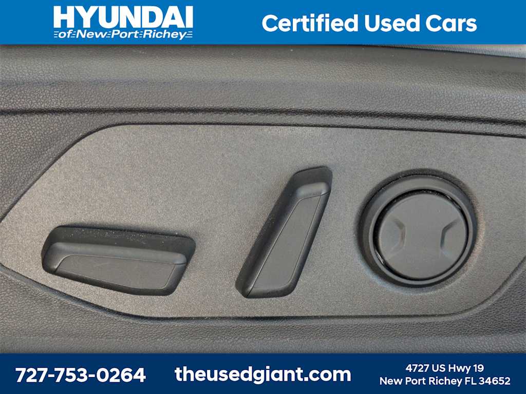 Thumbnail: 2024 Hyundai Elantra - 21