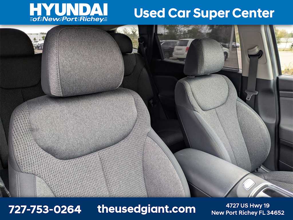 Thumbnail: 2022 Hyundai Santa Fe - 6