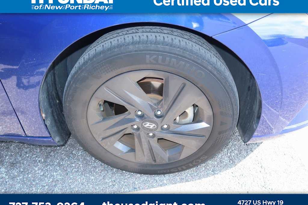 Thumbnail: 2021 Hyundai Elantra - 5